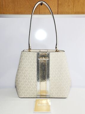 Michael Kors Pratt Medium MK Logo Bucket Shoulder Bag.